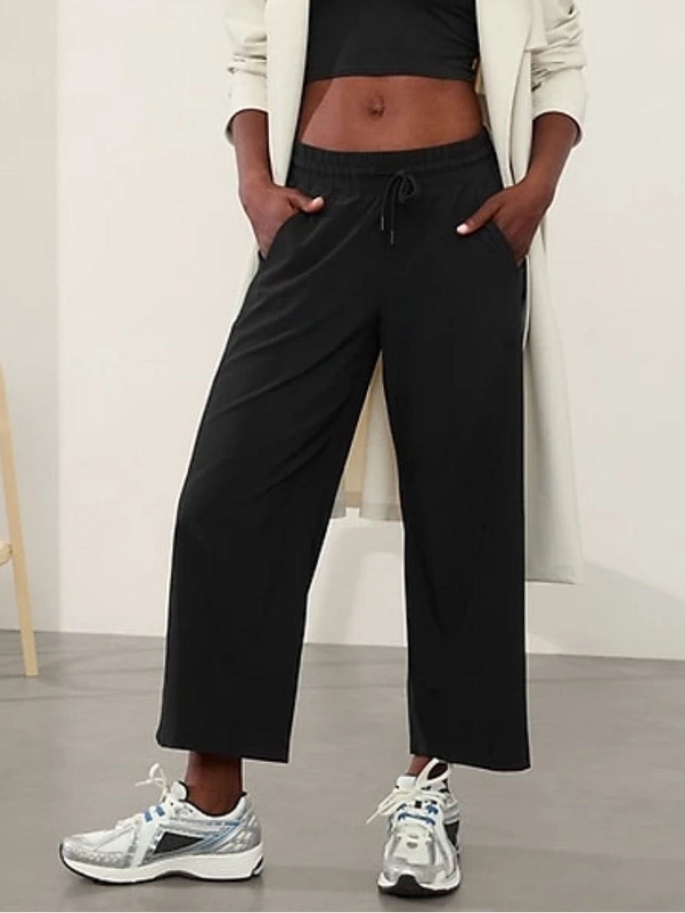 Athleta Avenue Wide Leg Crop Pants - Black